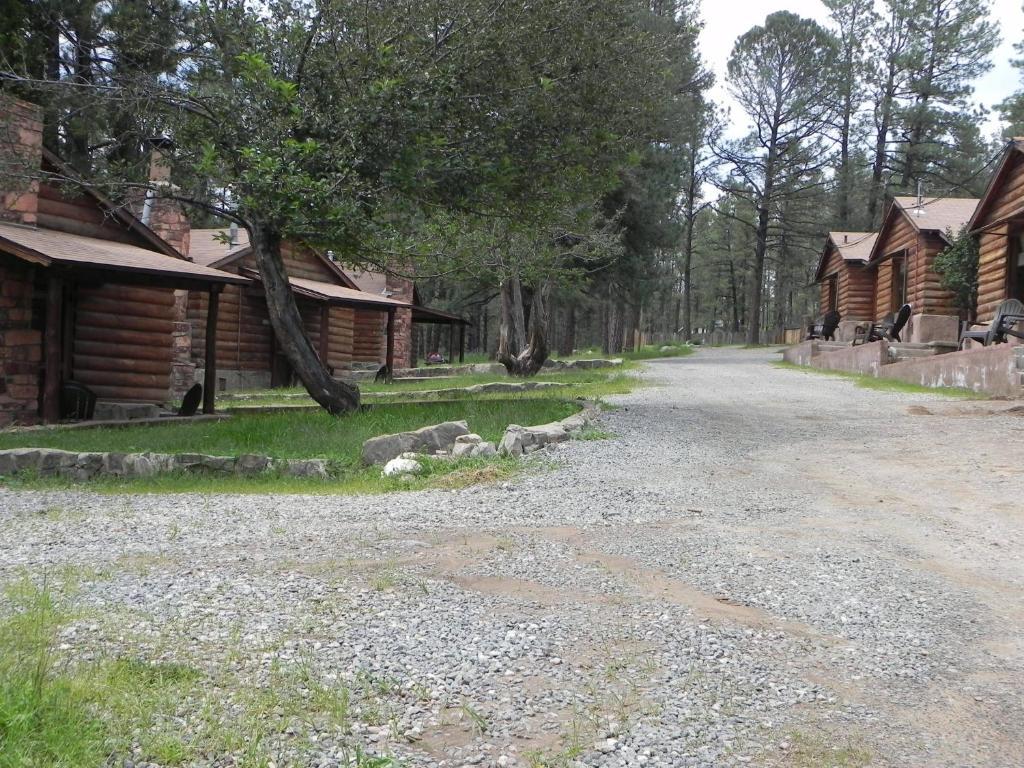 Apache Village Cabins Ruidoso Exterior foto