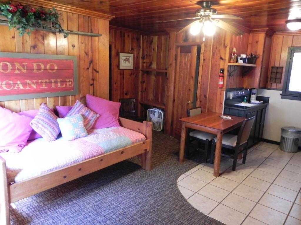 Apache Village Cabins Ruidoso Zimmer foto